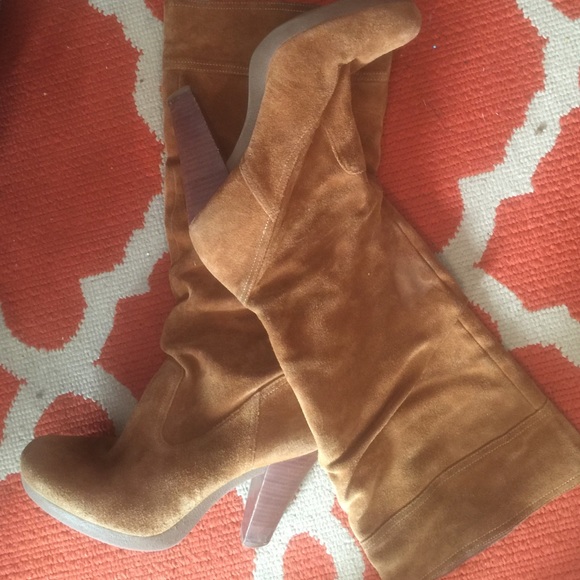 TALL SUEDE MICHEAL KORS 7 - Picture 2 of 4