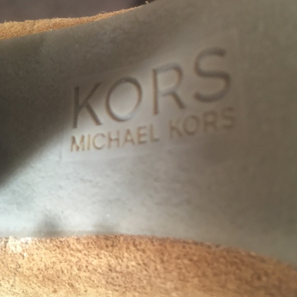 TALL SUEDE MICHEAL KORS 7 - Picture 3 of 4