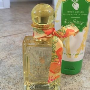 Lilly Pulitzer SQUEEZE Perfume and body lotion