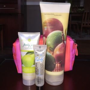 Lotion/lip gloss/make up bag bundle!