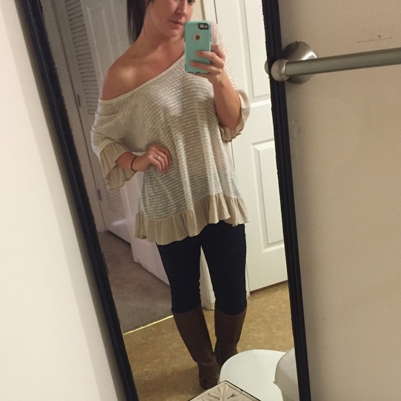 Off the shoulder knitted blouse - Picture 3 of 3