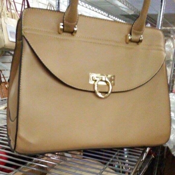 #handbags any for 25