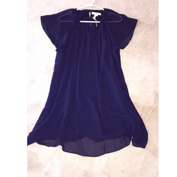 Little dark blue dress.