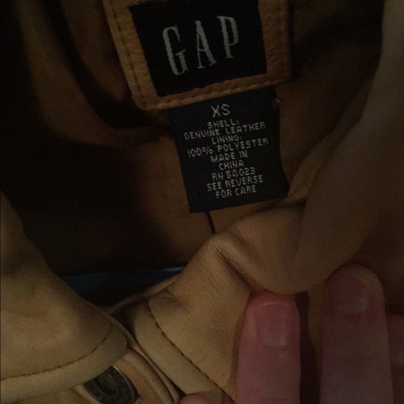 GAP leather jacket - Picture 2 of 3