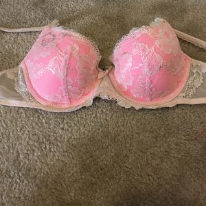 Victoria's Secret bra