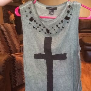 Cross tank top