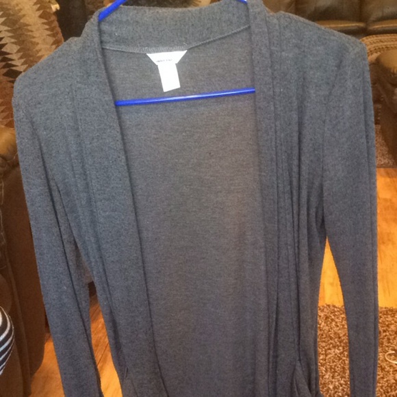 Grey cardigan