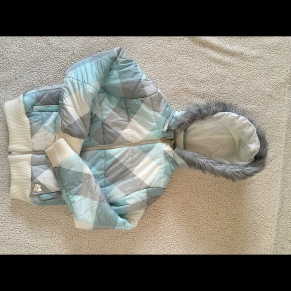 Warm weatherproof hooded jacket