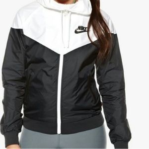 Nike wind breaker