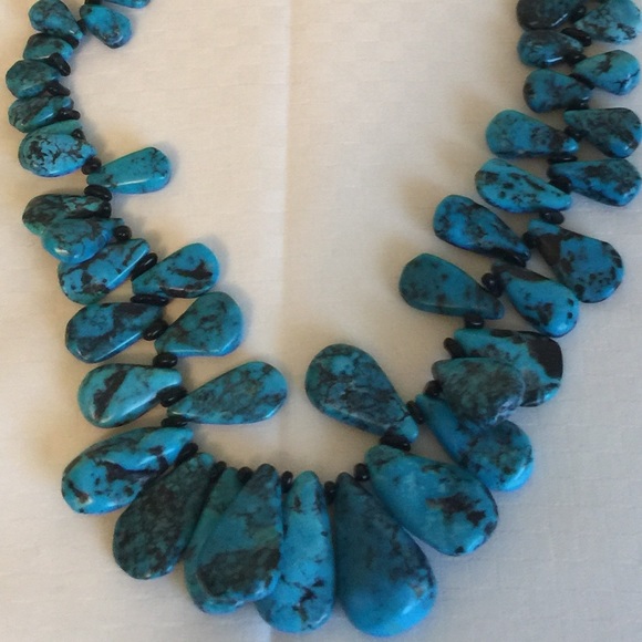 TURQUOISE-HANDCRAFTED NECKLACE RARE PRECIOUS TEAR DROP NUGGETS-LENGTH 24”