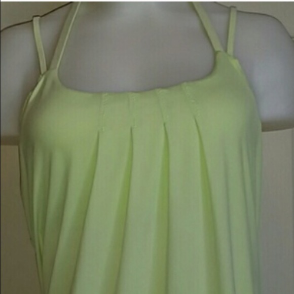 ❗️Super comfortable Lululemon lime top ❗️