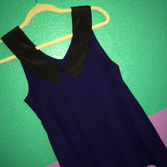 Peter Pan collar shirt - Picture 2 of 3