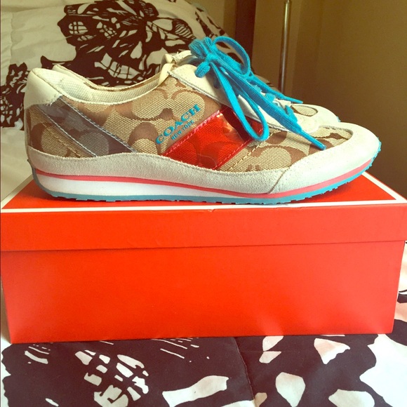 Coach shoes size 7