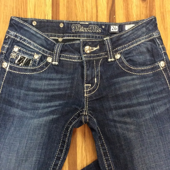 Beautiful Miss Me Jeans!! 😍😘 - Picture 3 of 5