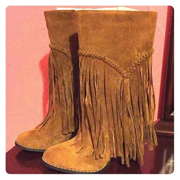 Fringe Brown Boots size 6.5