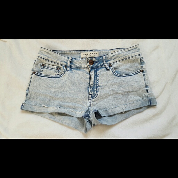 ⭐FINAL PRICE⭐ Bullhead Low Rise Shorts