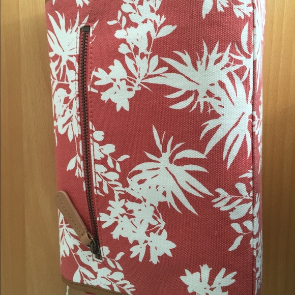 🆕Limited Edition-Hawaii Exclusive Travel Case - Picture 3 of 4