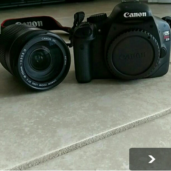 Canon REBEL T2i w/battery & charger - Picture 1 of 3
