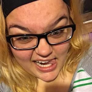 Meet your Posher, Marissa