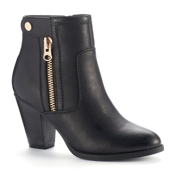 Apt9 Booties