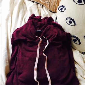 Brandy Melville Sweatshirt