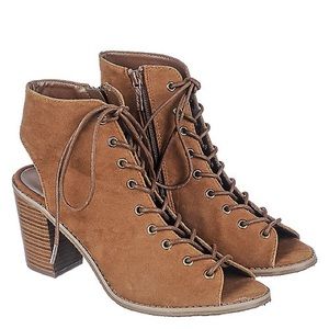 BRECKELLES Lace Up Ankle Boots