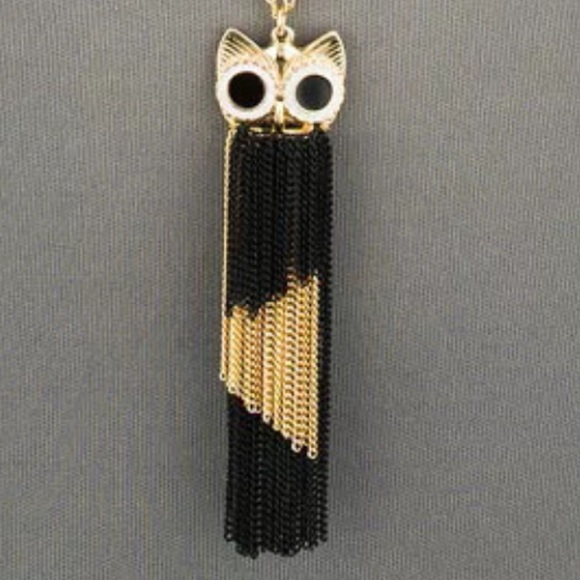 ๐Long Gold & Black Tassel Cat Necklace๐ - Picture 2 of 2