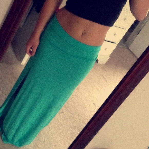 Charlotte Russe Dresses & Skirts - TRADED