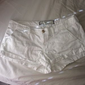 A&F Low rise shorts