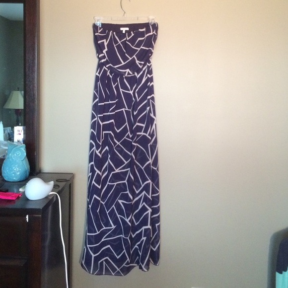 Strapless navy blue maxi dress