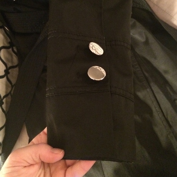 Jacket - Picture 4 of 4