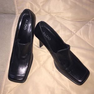 ALDO SHOES SIZE 39
