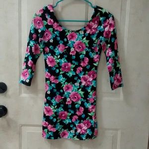 Forever 21 3/4 sleeve bodycon dress