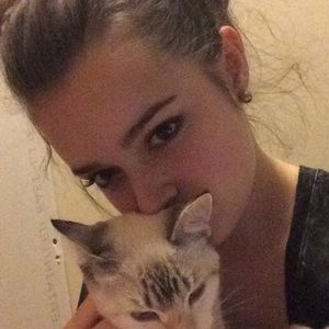 Meet your Posher, Savannah