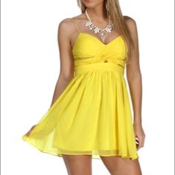 Yellow windsor dress