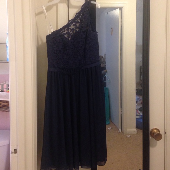 One shoulder David's bridal dress size 4