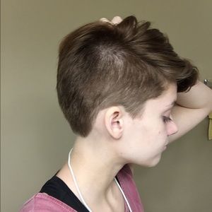 Meet your Posher, Anna