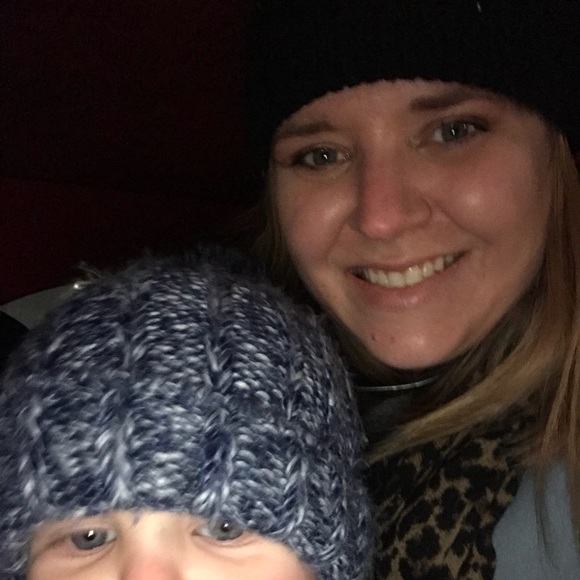 Meet your Posher, Kelsey - Picture 1 of 1