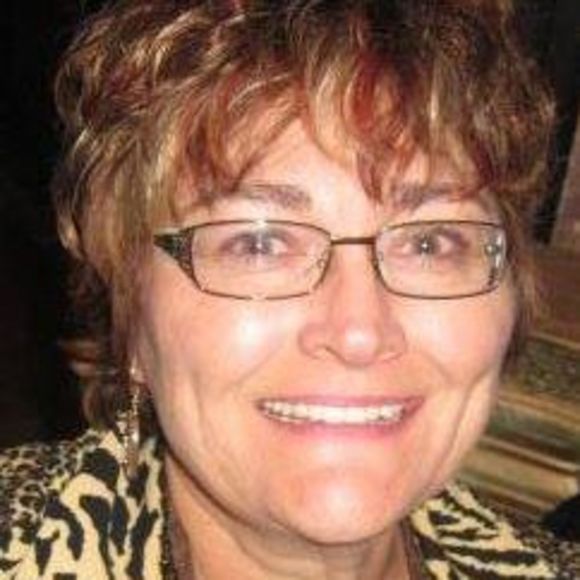 Meet your Posher, Katy kay