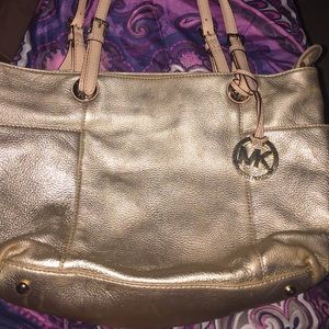 Michael Kors Bag!!