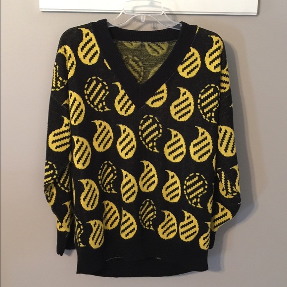 Cute Comfy Cozy V Neck Sweater Raindrop Design