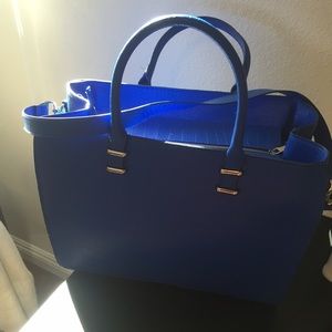 Selling big tote form H&M! Only been worn once!