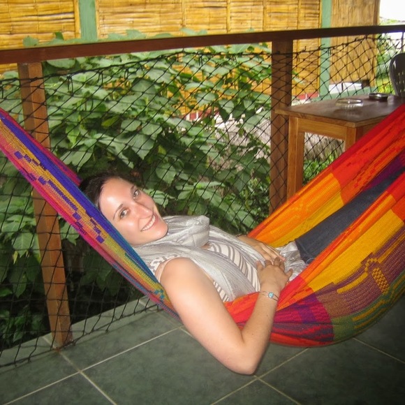 Meet your Posher, Amanda - Picture 1 of 1