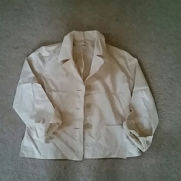 Cream blazer.