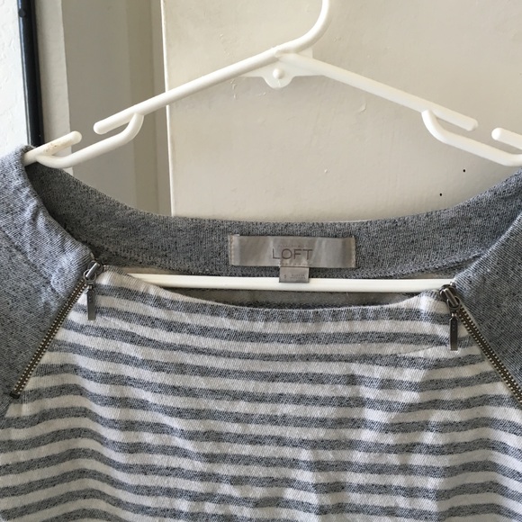 Striped Grey and White sweater LOFT S - Picture 3 of 4