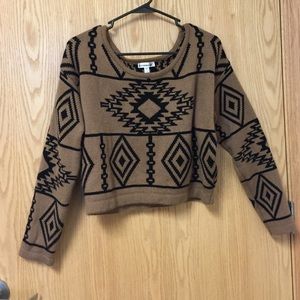 Tribal print Cropped sweater