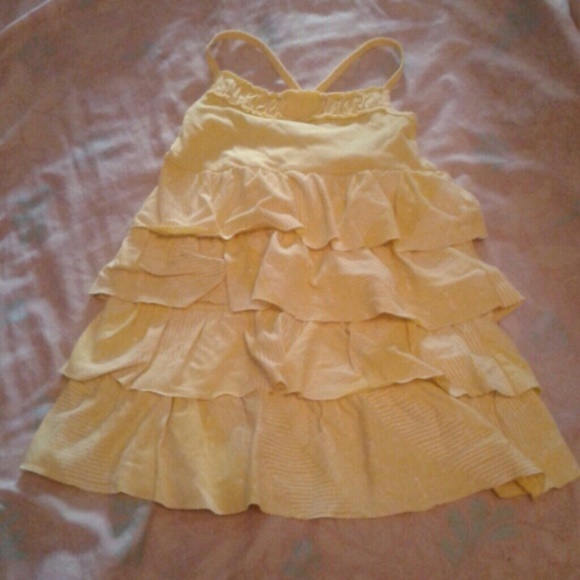 Cute little girl dress or top - Picture 1 of 2