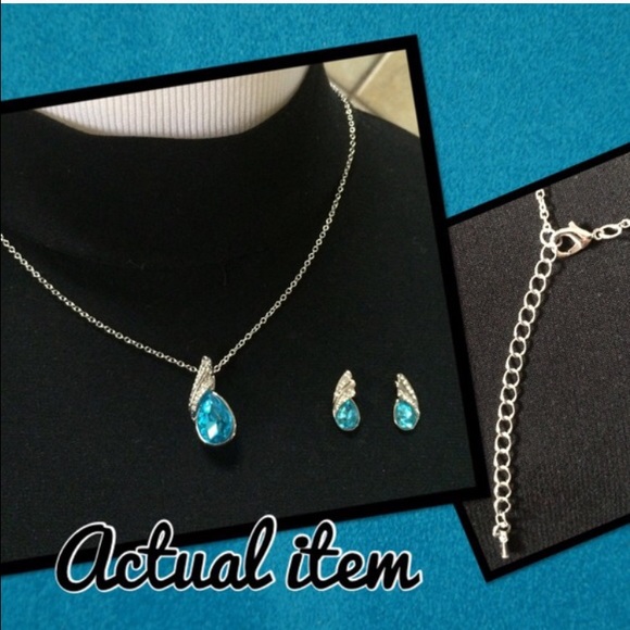 💙Beautiful tear drop set 💙 - Picture 2 of 2