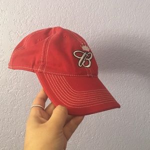 Simple fashion Budweiser cap.