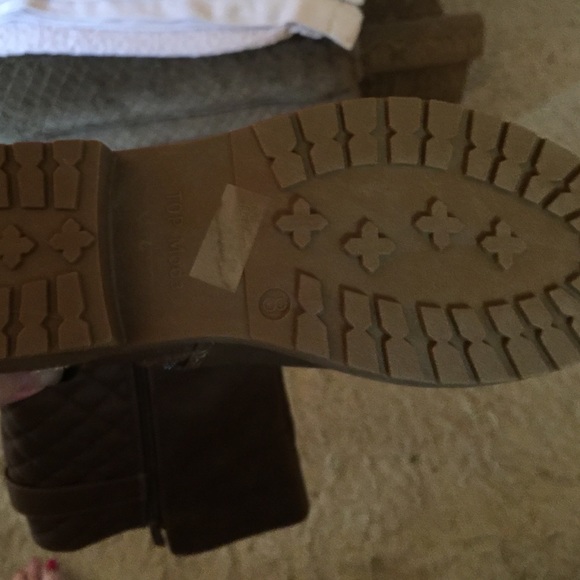 🎉SOLD🎉 - Picture 3 of 4